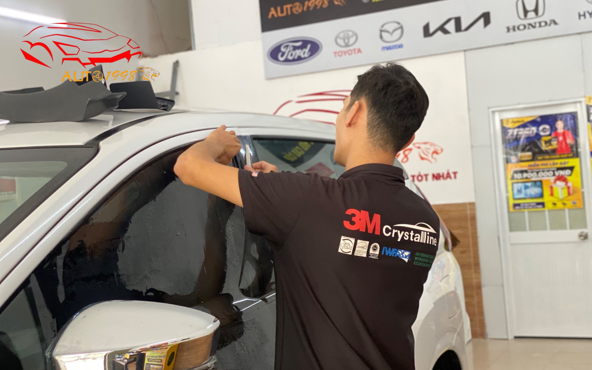 dán phim cách nhiệt 3m chính hãng