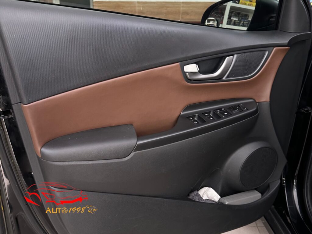 bọc ghế da ô tô, bọc ghế da nappa Hyundai Kona, bọc ghế da nappa ô tô, bọc ghế da nappa ô tô hyunda Kona, bọc ghế da nappa ô tô hồ chí minh, nội thất đồ chơi xe hơi, bọc ghế da nappa hcm