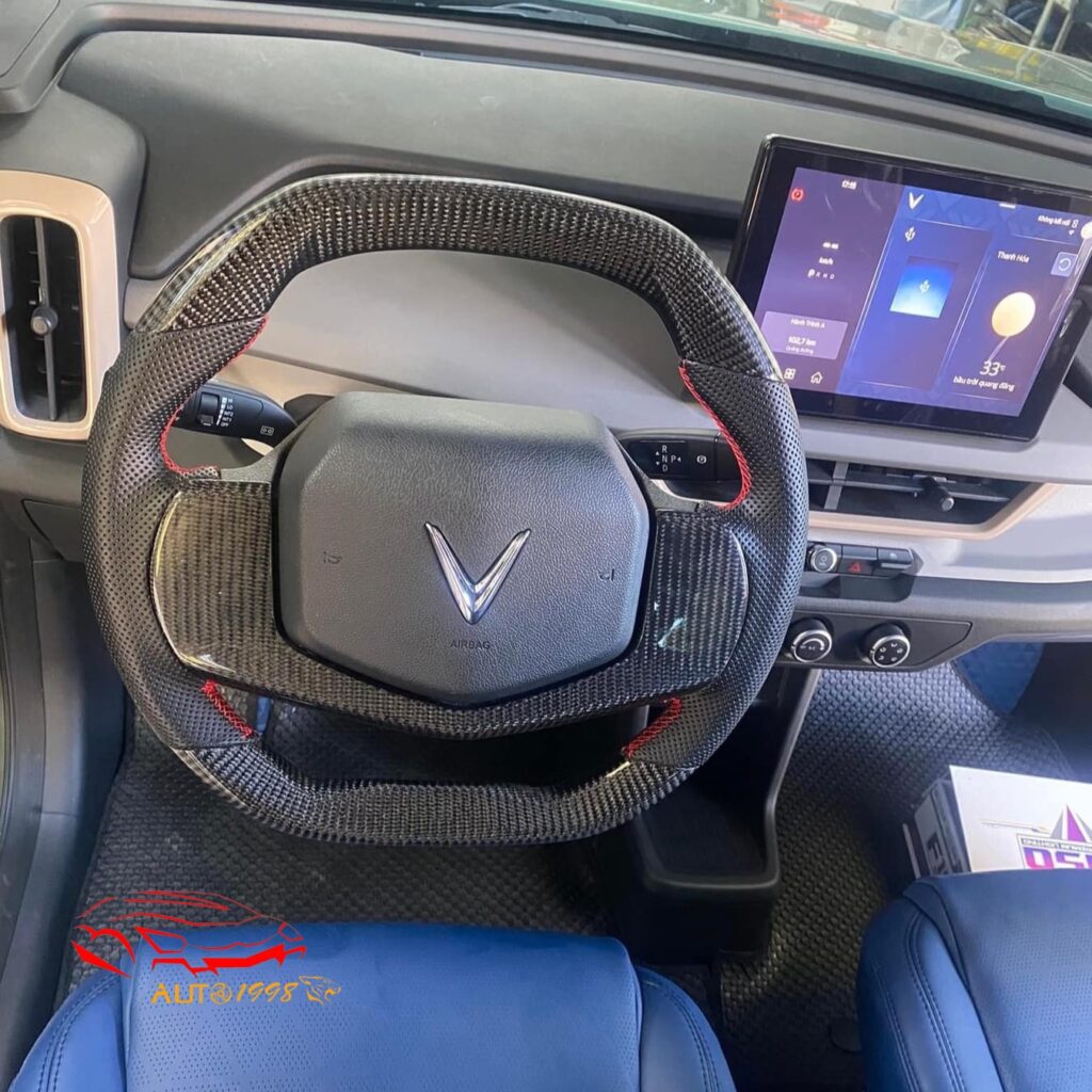 Độ vô lăng da carbon ô tô Vinfast VF3, độ vô lăng da carbon Vinfast VF3, độ vô lăng ô tô, độ vô lăng carbon Vinfast VF3 tphcm, độ vô lăng carbon quận 7, độ vô lăng carbon fiber ô tô, bọc vô lăng da carbon ô tô, khâu da vô lăng ô tô 