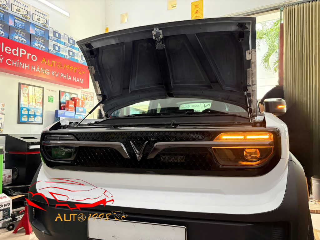 led mí vf3 tích hợp xi nhan