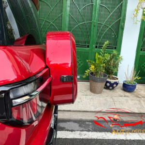 Thiết kế cốp bánh sơ cua VF3 có khóa