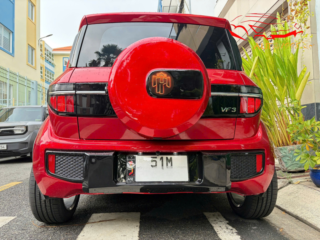 Cốp sau VF3 tăng không gian chứa đồ