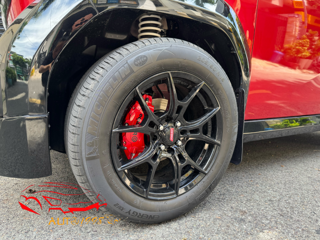  Lốp Michelin 205/60R16 cho VinFast VF3