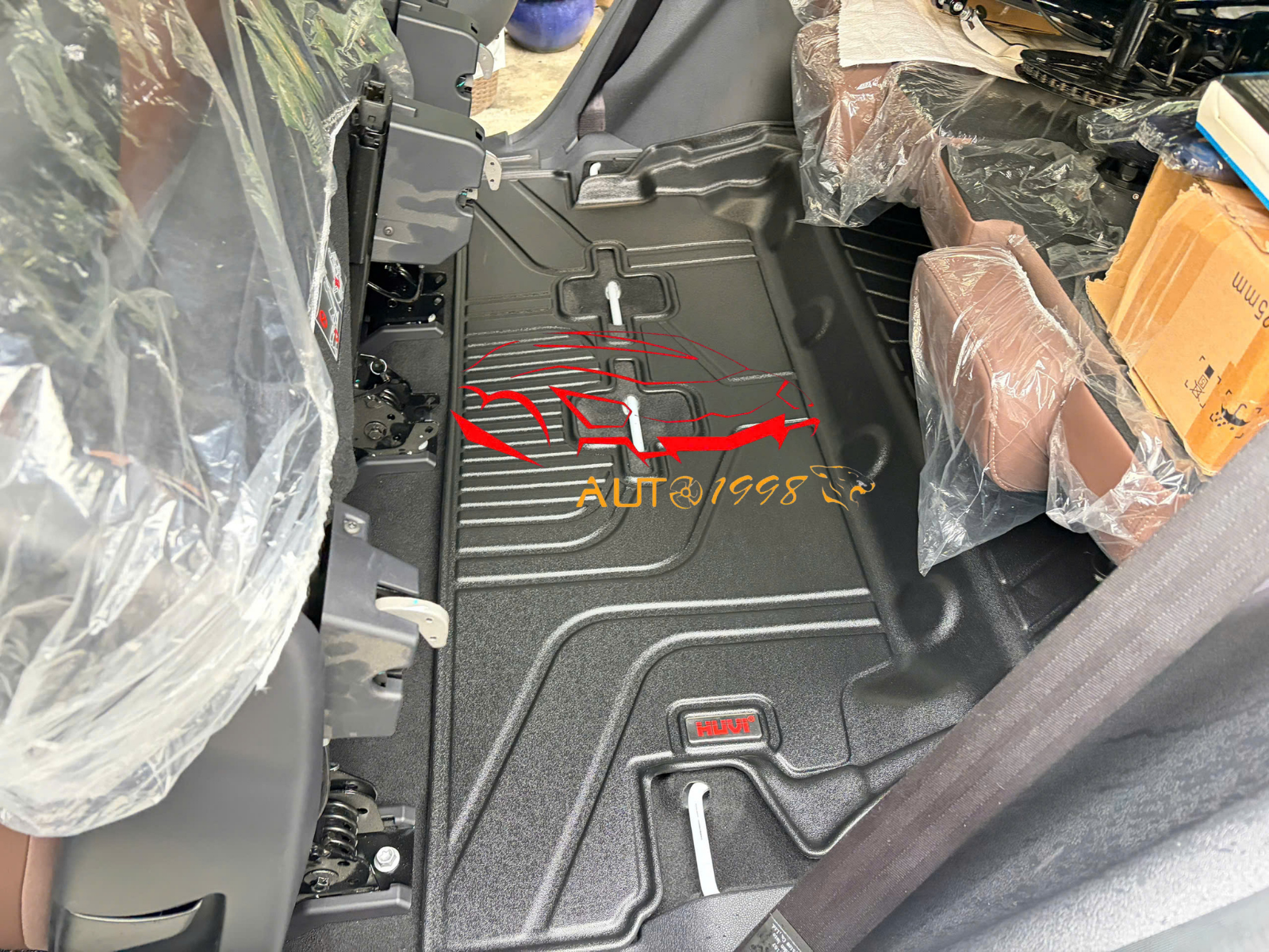Thảm lót chân tràn viền Huvi cho Mpv7 Thảm lót chân tràn viền Huvi cho Mpv7